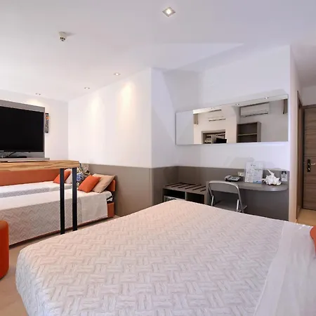 Hotel Colorado 4*